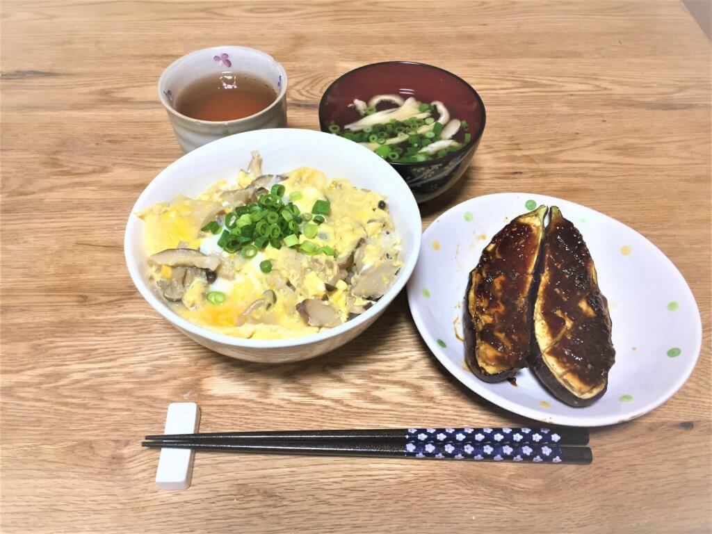 2017-09-03 キノコの卵とじ丼とナス田楽