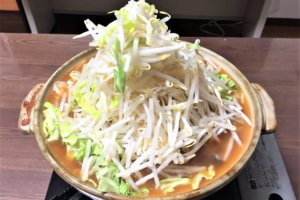 二郎ラーメン風マウンテン鍋のレシピ